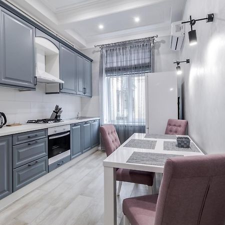 Inshiapartments On Lysenka Str Lviv Exterior photo